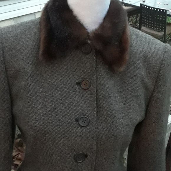 Lambswool Jacket, size 4P - Picture 2 of 4